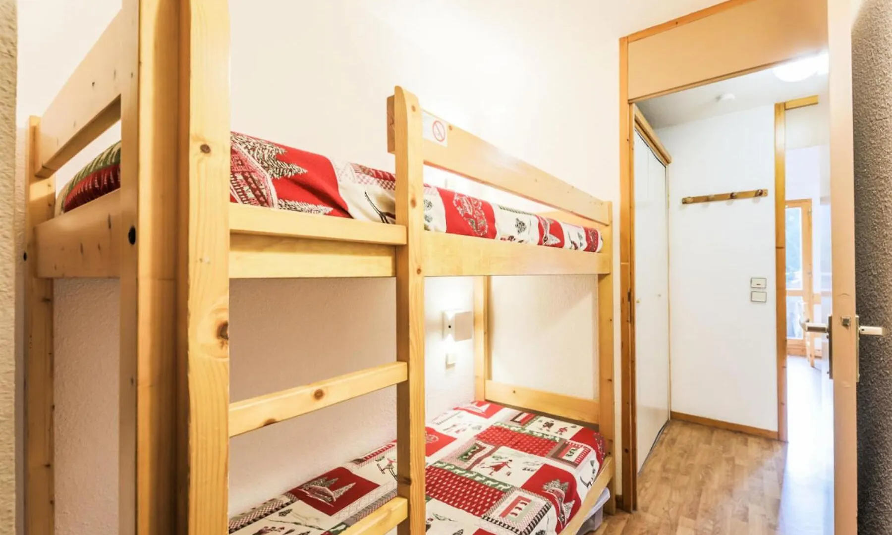 Apartment Residence Les Brigues - Maeva Home - Appartement 2 Pieces 6 Personnes Confort Mae-7008 Courchevel